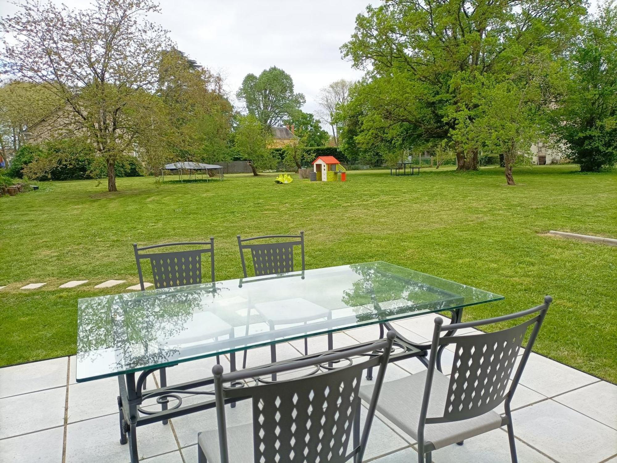Gite Climatise Villa Esperanza 2 A 5 Personnes Valençay Extérieur photo